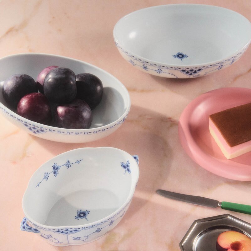 Royal Copenhagen Princess oval skål 75 cl blå/hvit