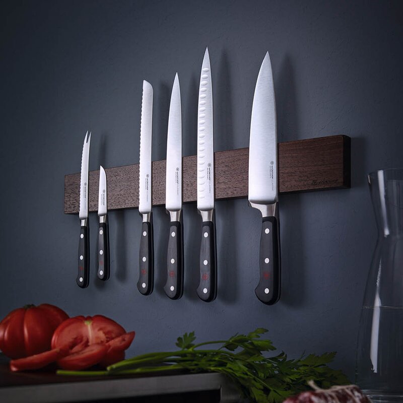 Wüsthof Classic brødkniv 23 cm dobbelttannet svart