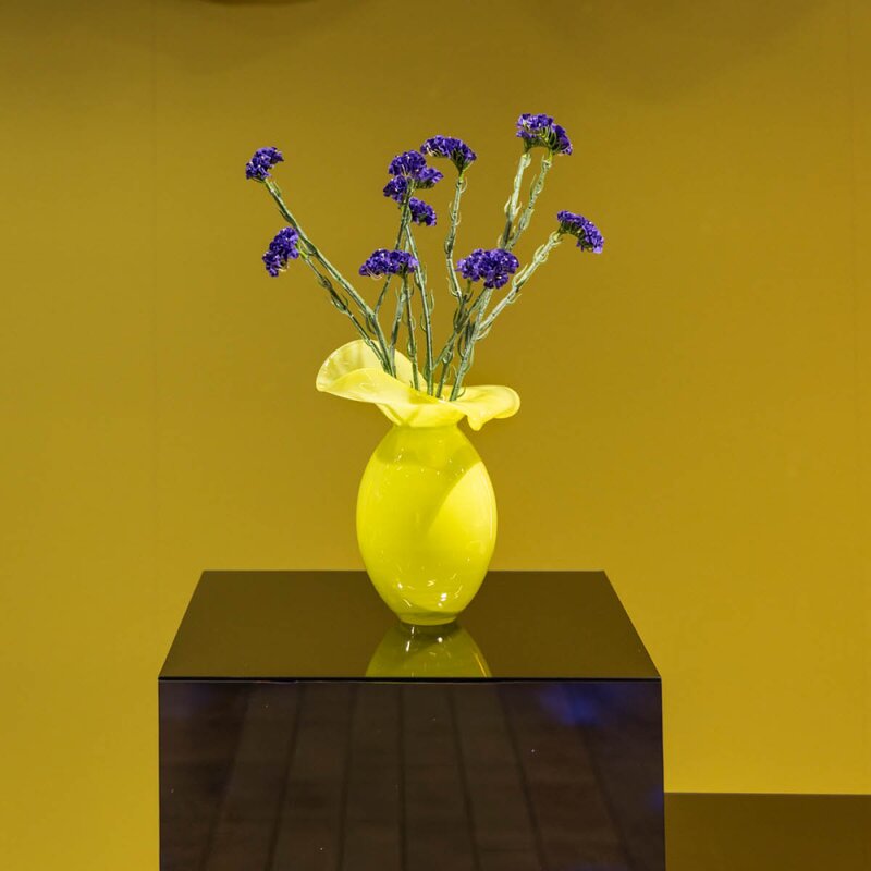 Magnor Iris vase 30 cm gul