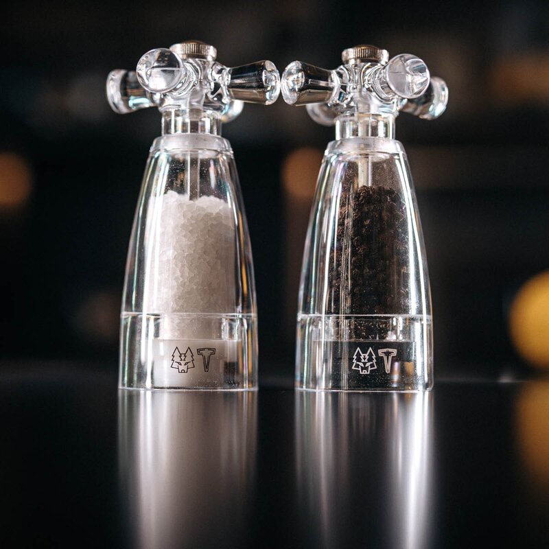 Vargen & Thor Axia salt- og pepperkvern 14,5 cm 2 deler akryl klar