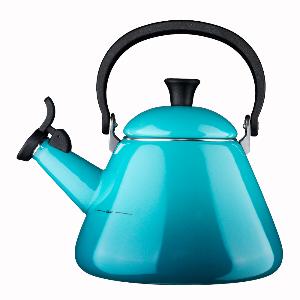 Le Creuset Kone vannkjele med fløyte 1,6L caribbean