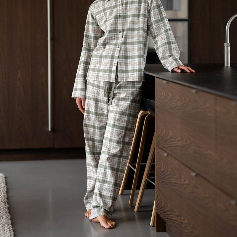 Høie Gabriel flanell pyjamas dame str M dempet grønn
