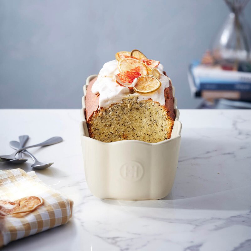 Emile Henry Madeleine brød-og kakeform 29x9 cm 2L Cream