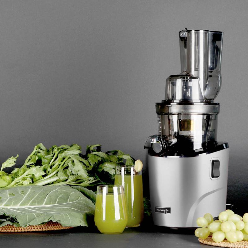 Witt by kuvings Slowjuicer REVO830 silver