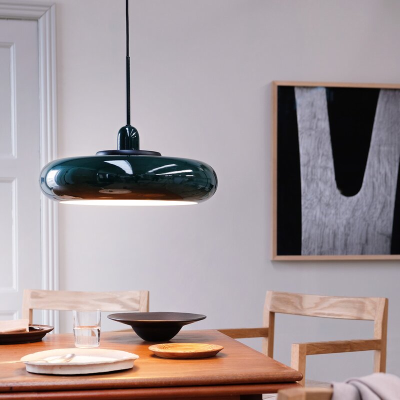 Dyberg Larsen Planet pendel 36 cm grønn