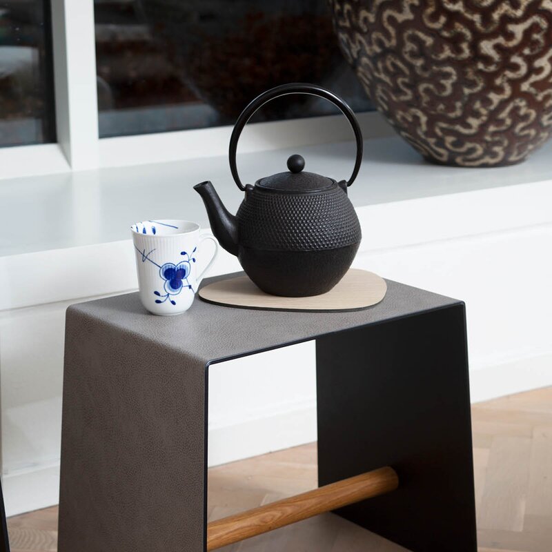 LIND DNA Circle Nupo spisebrikke 38 cm Clay Brown