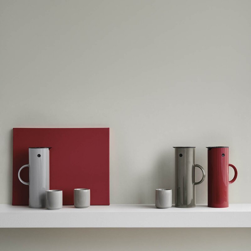 Stelton, EM77 kanne 1L cherry