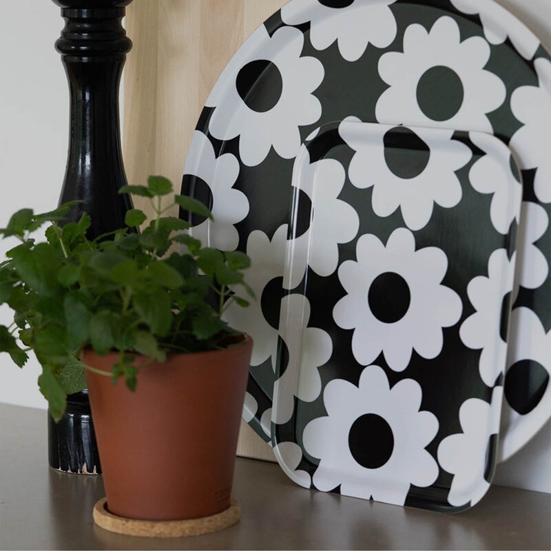 Rotor Design Flora serveringsbrett 38x38 cm svart/hvit