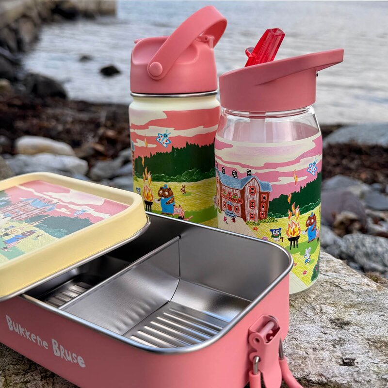 Modern House Bukkene Bruse matboks 1L skogens ro rosa