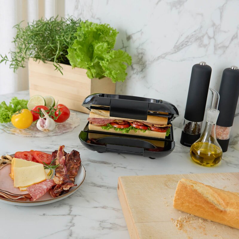 CHAMPION Sandwichgrill SG400 22x12cm 750W svart