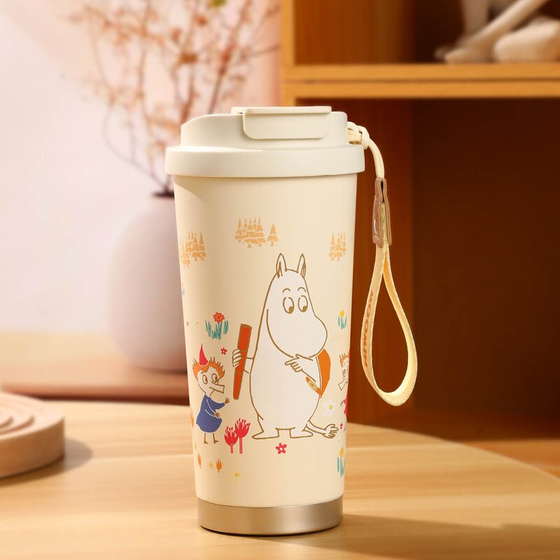Moomin Mummi take-away termokopp 58 cl på tur beige