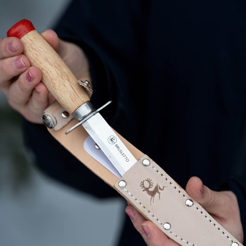 Brusletto Speiderkniv butt tupp 18,5 cm tre/rød