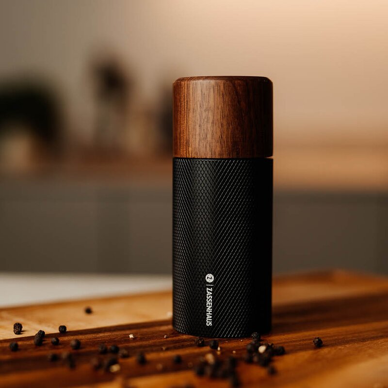 Zassenhaus Performer pepperkvern 13 cm valnøtt/svart