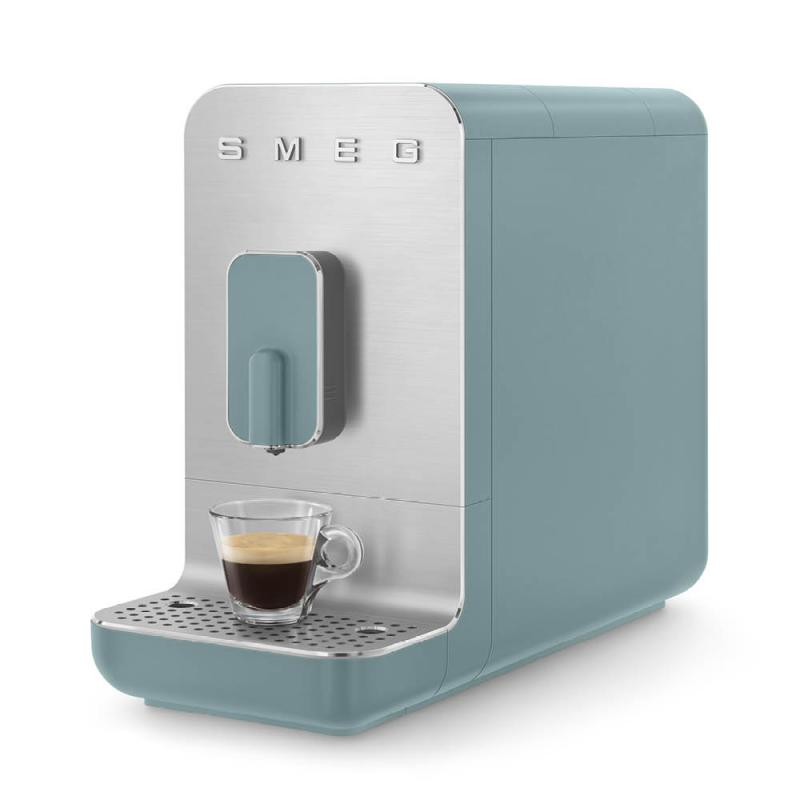 SMEG Kaffemaskin BCC01 1,4L smaragdgrøn