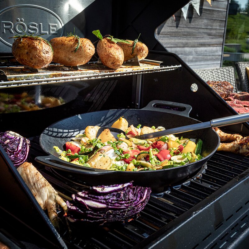 Rösle AllFlame Peer 3 gassgrill 13500W svart