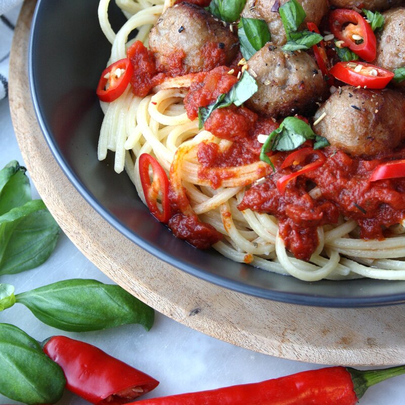 Cemo Temapose pasta arrabbiata