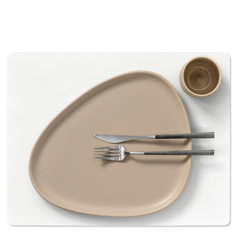 LIND DNA Square Corduroy spisebrikke 35x45 cm Pure White