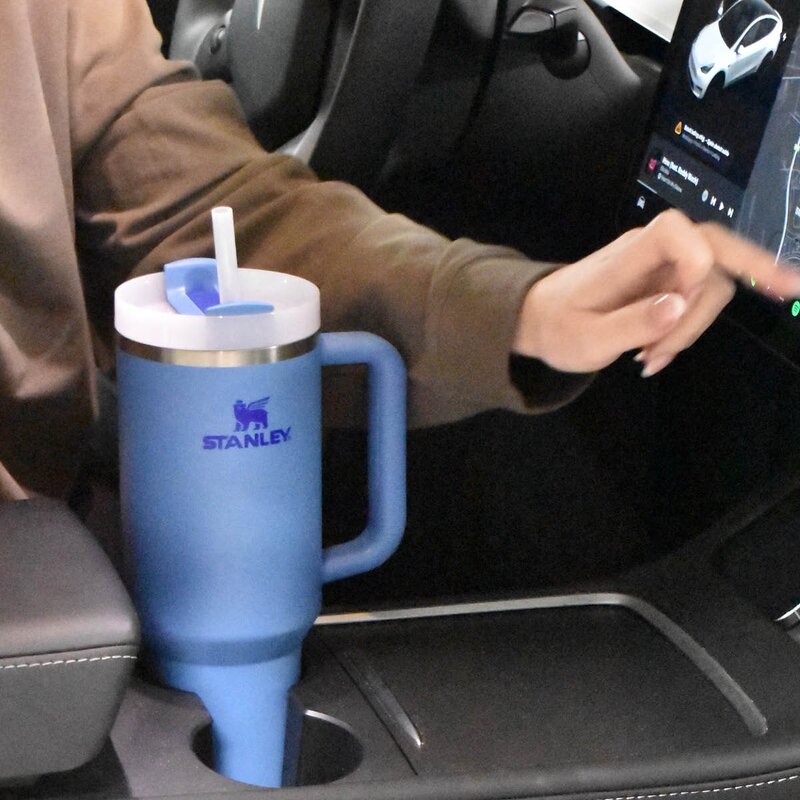 Stanley Quencher H2.0 FlowState tumbler 1,18L Blue Sky