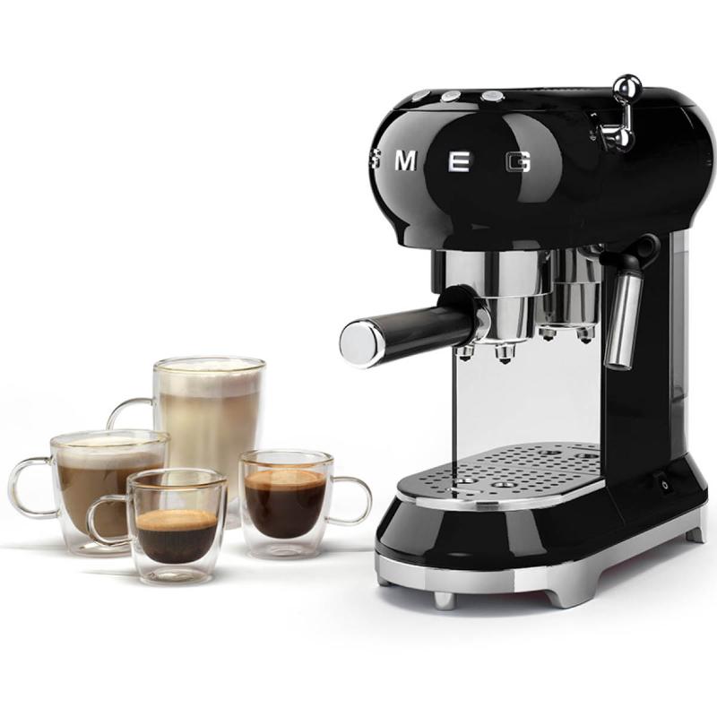 SMEG Espressomaskin ECF01 15 bar svart