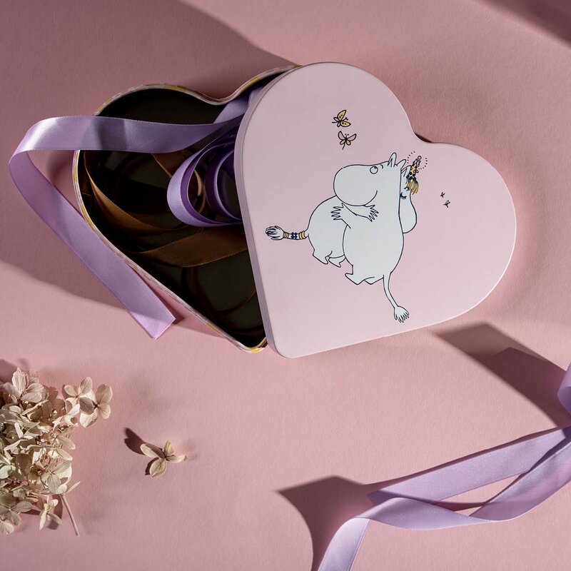 Muurla Mummi metallboks hjerteformet Klem 18x14,5 cm rosa