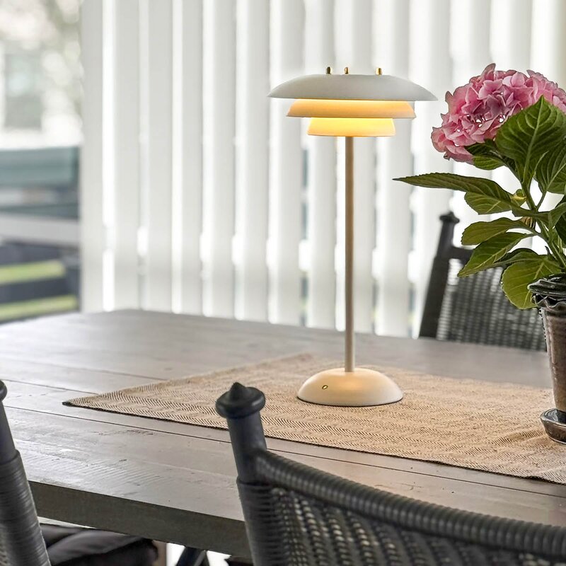 Aneta Lighting Epsilon Recharge portabel bordlampe 37 cm hvit