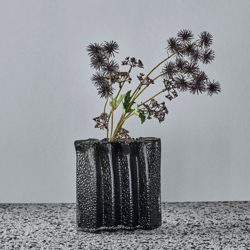 House Doctor Zuri vase 21 cm dyp skog