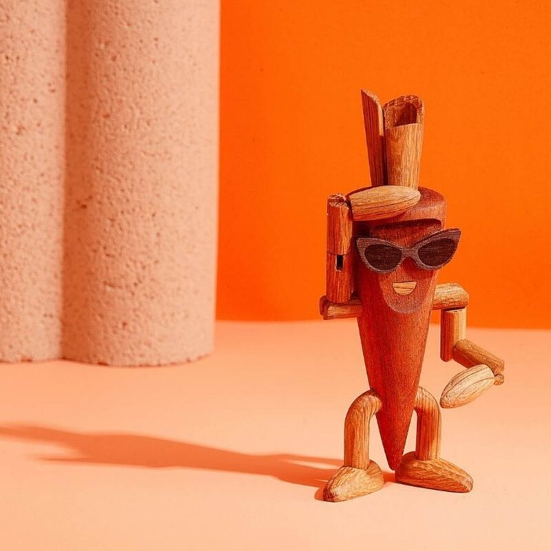 Spring Copenhagen Woodies Camille Carrot trefigur 13 cm eik