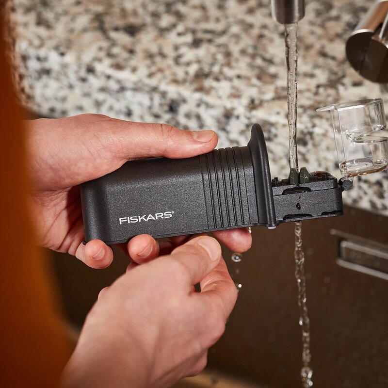 Fiskars Essential roll-sharp knivsliper