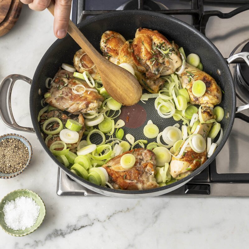 JAMIE OLIVER TEFAL Jamie Oliver Cook-s Classics stekepanne alt-i-ett 30 cm  4,9 L