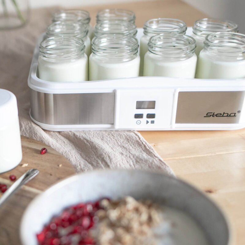 Steba Yoghurtmaskin JM2 2,5L med glassbeholder 12 stk rustfritt stål/hvit