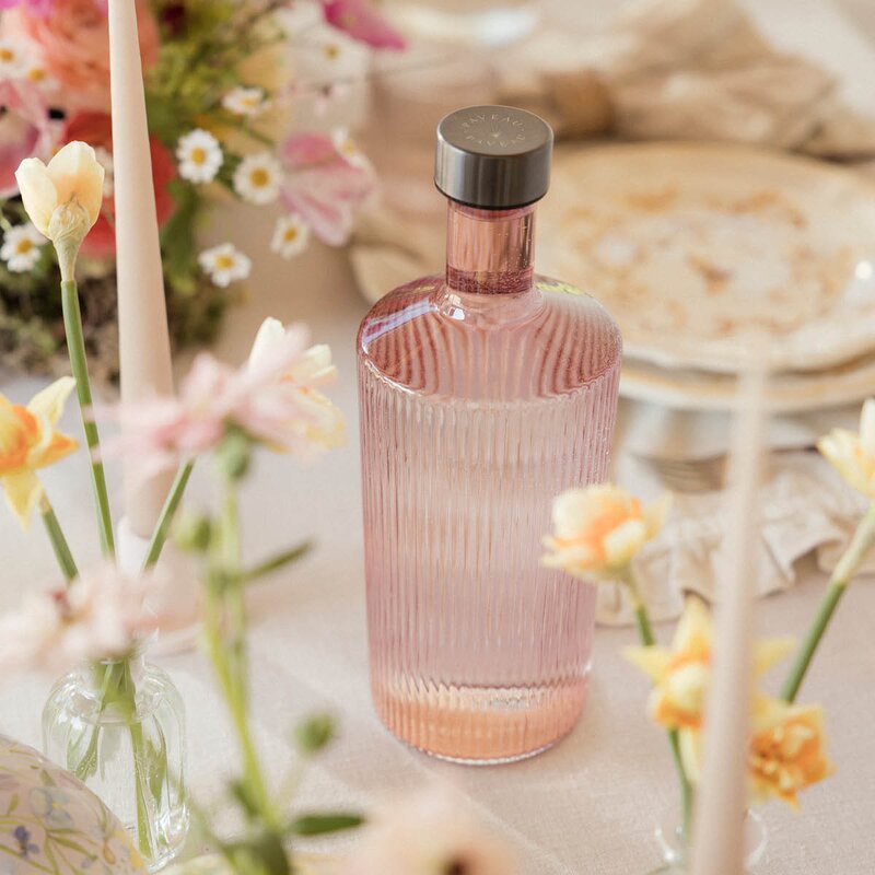 Paveau Ribbed Elegance flaske Pink 1,25L rosa