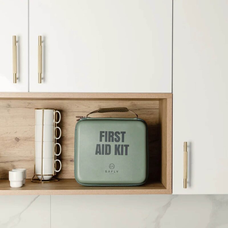 Safly Førstehjelpsskrin stor 30x28x8,5 cm mosegrønn