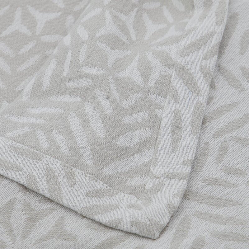 House Doctor Clip duk i bomull 260x150 cm hvit/grå