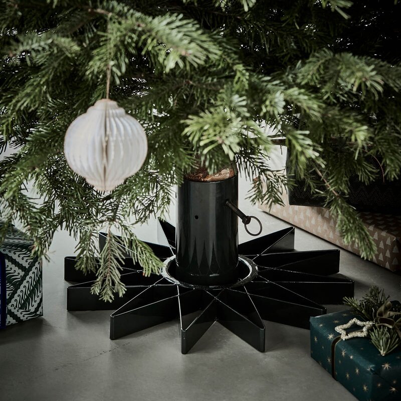 House Doctor Star juletrefot 47 cm mørk grønn