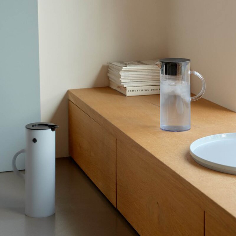 Stelton EM77 termokanne 1 L Soft Cloud
