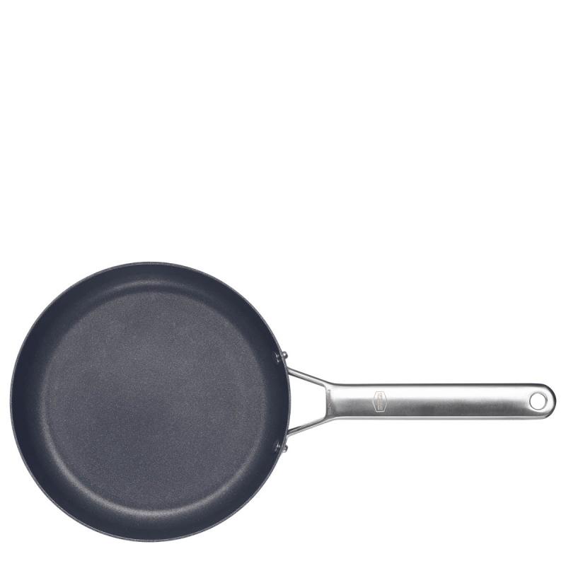 Fiskars Taiten stekepanne 24 cm svart