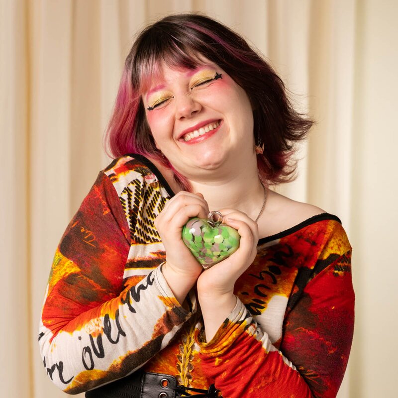 Magnor Til Deg dekorhjerte 7 cm grønn