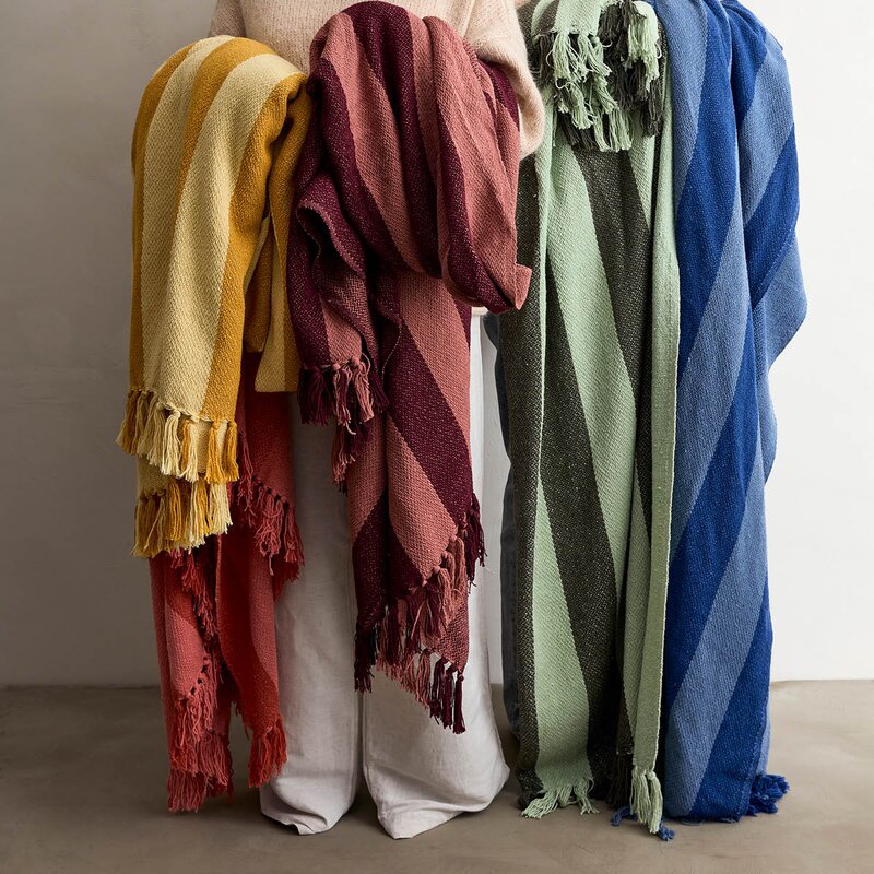 Bloomingville Frello pledd 160x130 cm rød