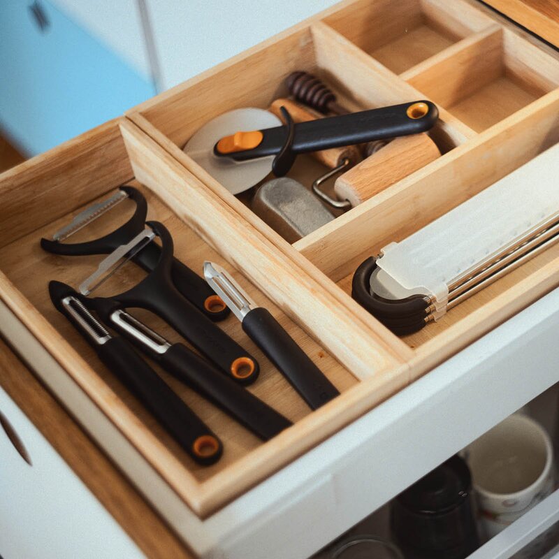 Fiskars Functional Form suppeøse 36 cm svart/rustfritt stål