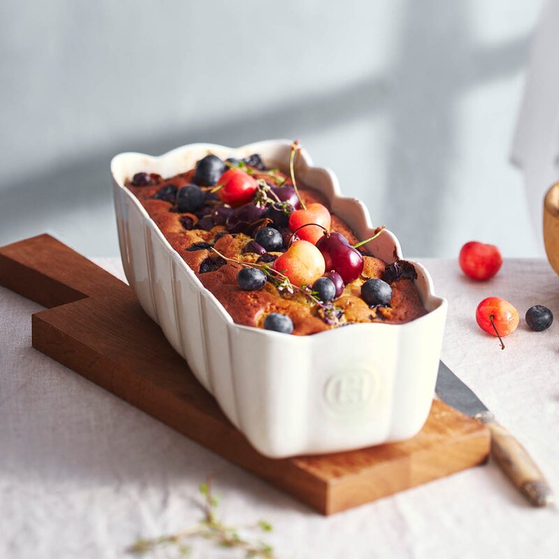 Emile Henry Madeleine brød-og kakeform 29x9 cm 2L Cream