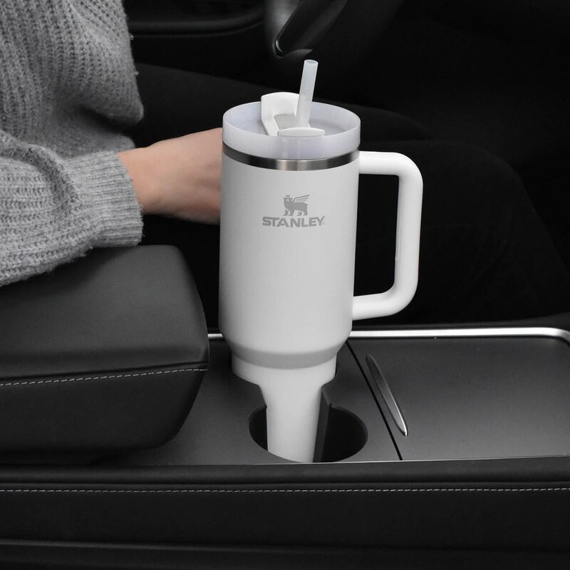 Stanley Quencher termoflaske 1,18L frost