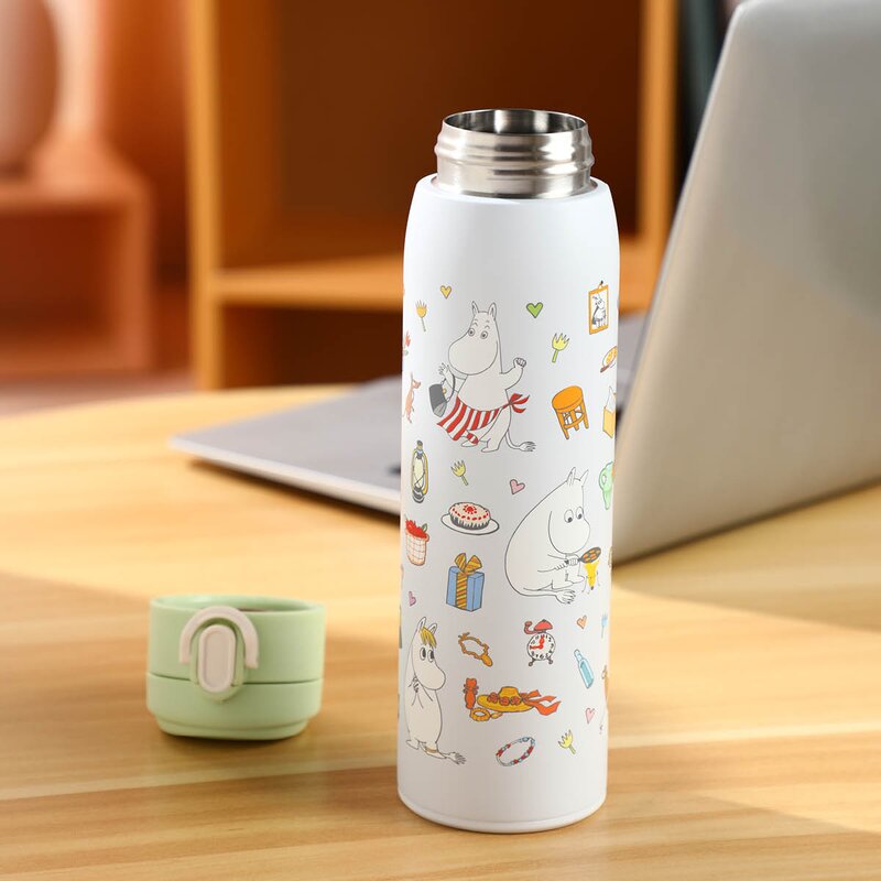 Moomin Mummi termos 0,48L Mummifamilien lyseblå