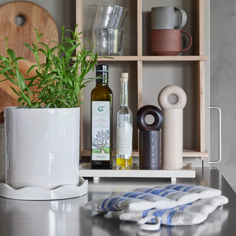 OYOY Savi marmorbrett 30x14 cm beige