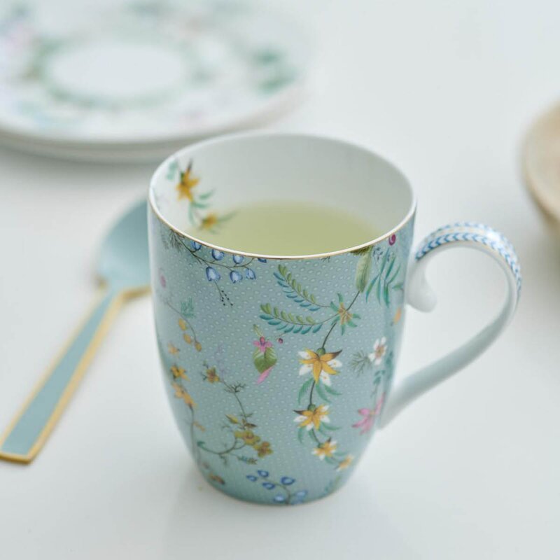 Pip Studio Jolie Flowers krus stor 36,5 cl 2 stk lyseblå