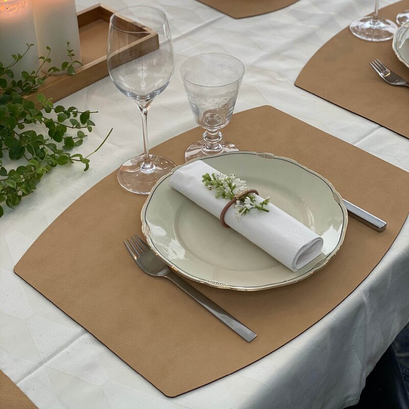 MiLLE W NORDISK DESIGN Ellips bordbrikke 45x35 cm beige