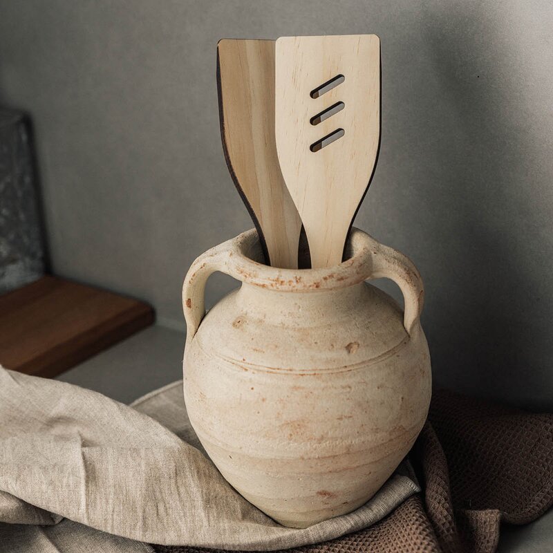 Sabor Trevig stekespade med hull 30 cm accoya