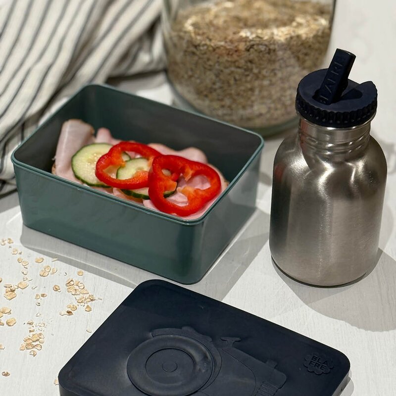 Blafre Matboks i plast ett rom 6x11x14 cm Traktor marineblå/blågrønn