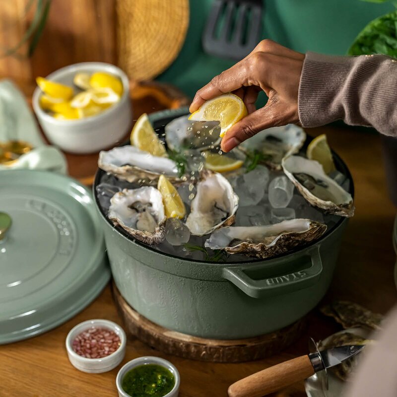 Staub La Cocotte rund gryte 28 cm 6,7L eukalyptus