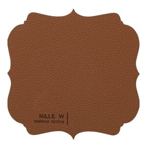 MiLLE W NORDISK DESIGN Vintage glassbrikke 12x12 cm brun