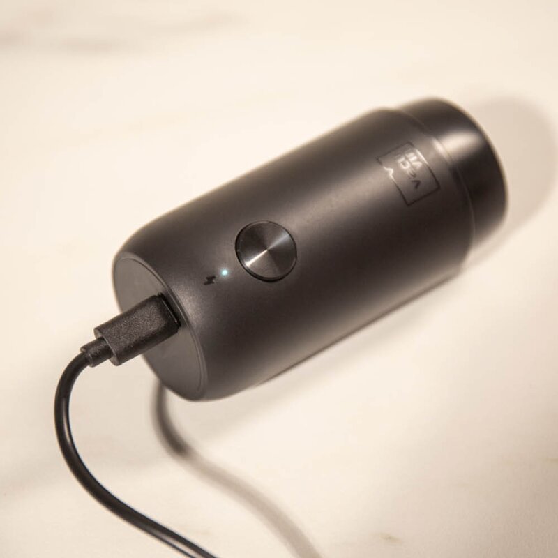 Vacu Vin Electric Wine Set vinsett 2 deler Keith Haring